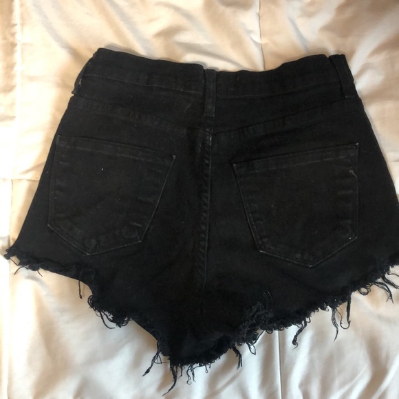 Black Jean cut-off shorts, high waisted, size medium - Picture 3 of 5